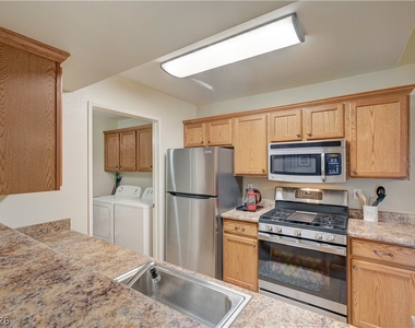 7885 W Flamingo Road - Photo Thumbnail 11