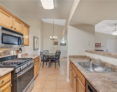 7885 W Flamingo Road - Photo Thumbnail 13