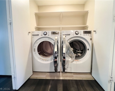 8410 Eldora Avenue - Photo Thumbnail 43