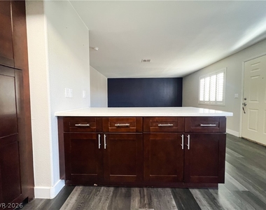 8410 Eldora Avenue - Photo Thumbnail 41