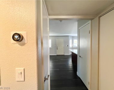 8410 Eldora Avenue - Photo Thumbnail 49