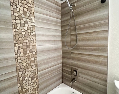 8410 Eldora Avenue - Photo Thumbnail 71