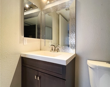 8410 Eldora Avenue - Photo Thumbnail 56