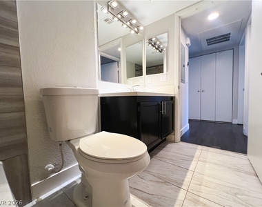 8410 Eldora Avenue - Photo Thumbnail 72