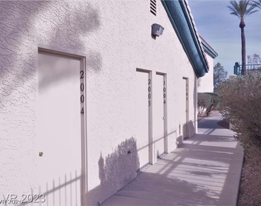 8410 Eldora Avenue - Photo Thumbnail 10