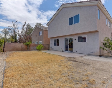 9278 Bearded Iris Avenue - Photo Thumbnail 21