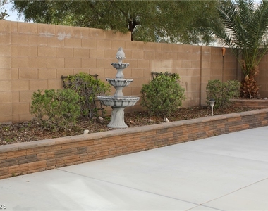 8749 Evan Lilas Street - Photo Thumbnail 13
