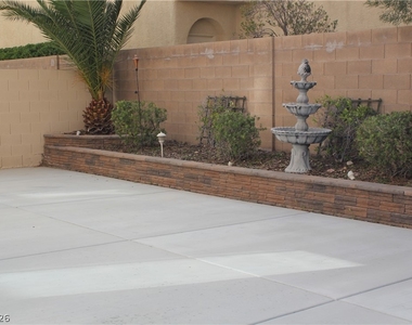 8749 Evan Lilas Street - Photo Thumbnail 12