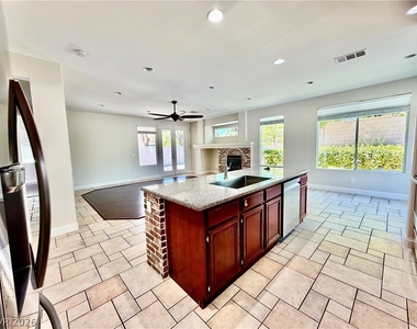 3347 Chesterbrook Court - Photo Thumbnail 8
