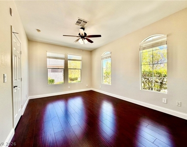 3347 Chesterbrook Court - Photo Thumbnail 3