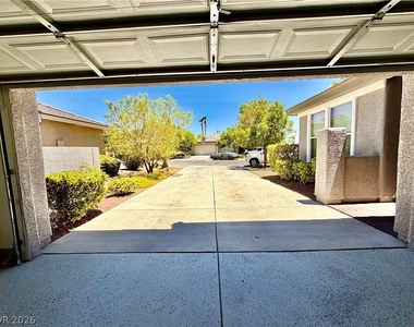 3347 Chesterbrook Court - Photo Thumbnail 11