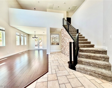 3347 Chesterbrook Court - Photo Thumbnail 1