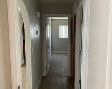 1826 N Decatur Boulevard - Photo Thumbnail 12