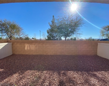 4517 Bell Cord Avenue - Photo Thumbnail 18