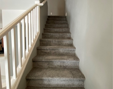 4517 Bell Cord Avenue - Photo Thumbnail 8