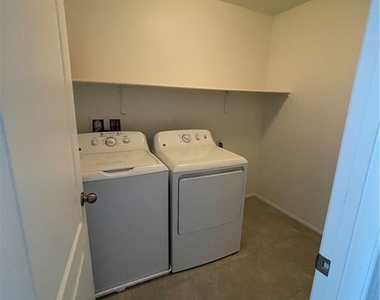 6568 Pine Hall Avenue - Photo Thumbnail 7