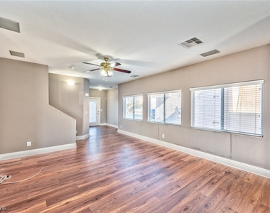 1593 Dark Wolf Avenue - Photo Thumbnail 4