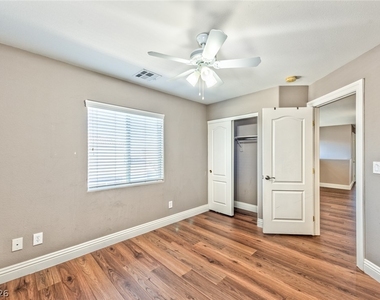 1593 Dark Wolf Avenue - Photo Thumbnail 7