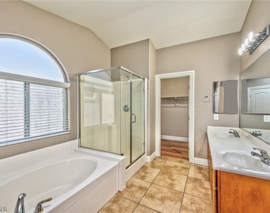 1593 Dark Wolf Avenue - Photo Thumbnail 13