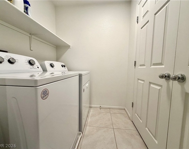 523 Cattleya Place - Photo Thumbnail 10