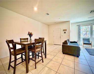 523 Cattleya Place - Photo Thumbnail 4