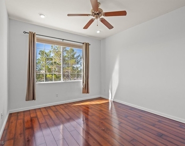10201 Penrith Avenue - Photo Thumbnail 14