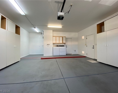 10013 Woodhouse Drive - Photo Thumbnail 23