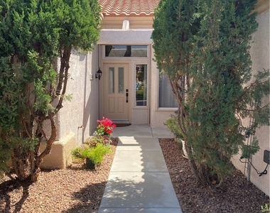 10013 Woodhouse Drive - Photo Thumbnail 3