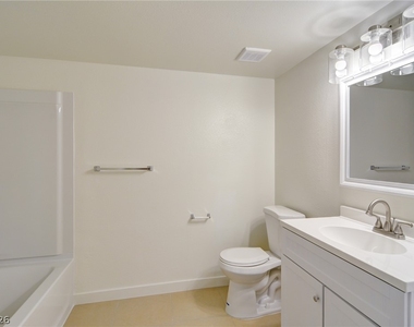 2981 Country Manor Lane - Photo Thumbnail 7