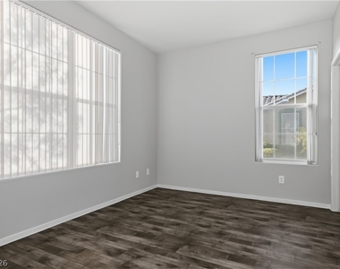 2529 Rainbow Cactus Court - Photo Thumbnail 18