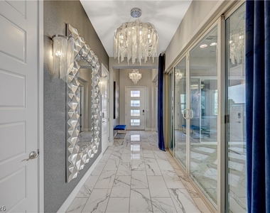 3943 Reyes Avenue - Photo Thumbnail 19