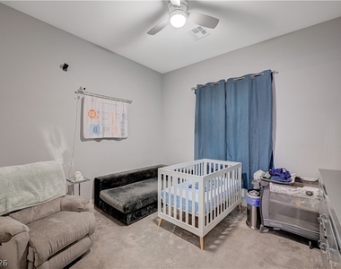 3943 Reyes Avenue - Photo Thumbnail 23
