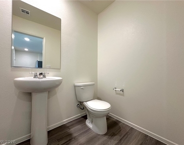 9350 Soothing Sea Street - Photo Thumbnail 6
