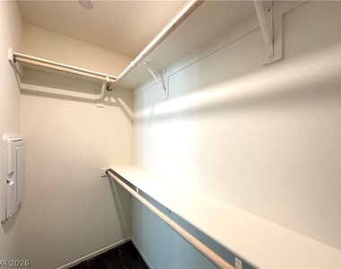 9350 Soothing Sea Street - Photo Thumbnail 11