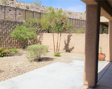 2819 Dunnottar Avenue - Photo Thumbnail 2