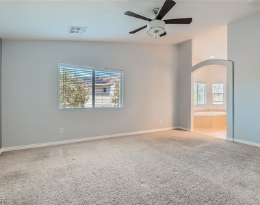8046 Glimmerglass Avenue - Photo Thumbnail 5