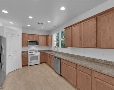 8779 Salvestrin Point Avenue - Photo Thumbnail 9