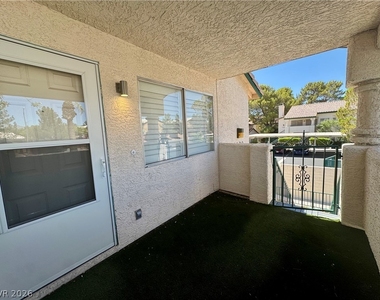 1400 Oak Rock Drive - Photo Thumbnail 17