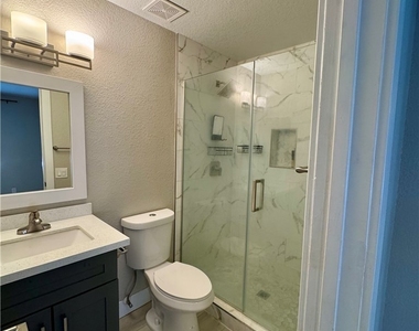 1400 Oak Rock Drive - Photo Thumbnail 10