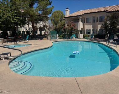 1400 Oak Rock Drive - Photo Thumbnail 19
