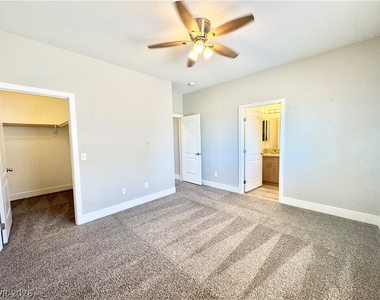 1390 Ogallala Street - Photo Thumbnail 6