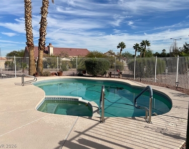 2404 Floyd Court - Photo Thumbnail 1