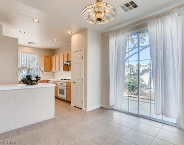 6178 Arbor Valley Avenue - Photo Thumbnail 6