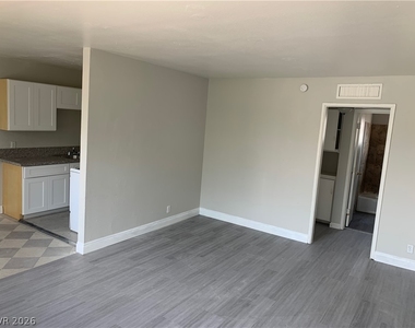 230 W Boston Avenue - Photo Thumbnail 1
