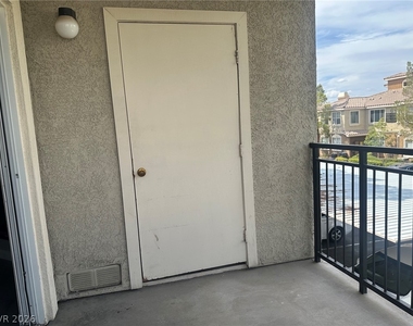 2900 Sunridge Heights Parkway - Photo Thumbnail 15
