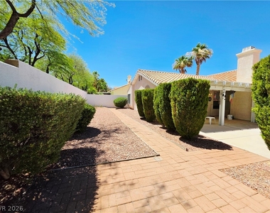 8213 Arch Bay Lane - Photo Thumbnail 26