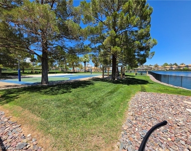 8213 Arch Bay Lane - Photo Thumbnail 29