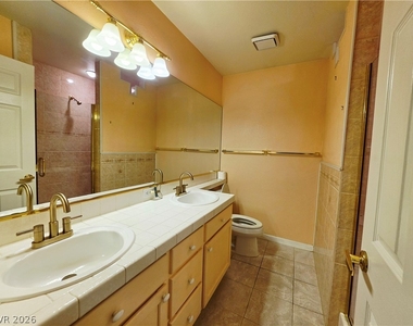 8213 Arch Bay Lane - Photo Thumbnail 13
