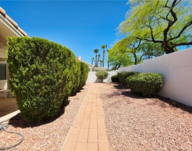 8213 Arch Bay Lane - Photo Thumbnail 27