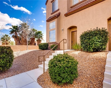 8400 Tiger Woods Avenue - Photo Thumbnail 21